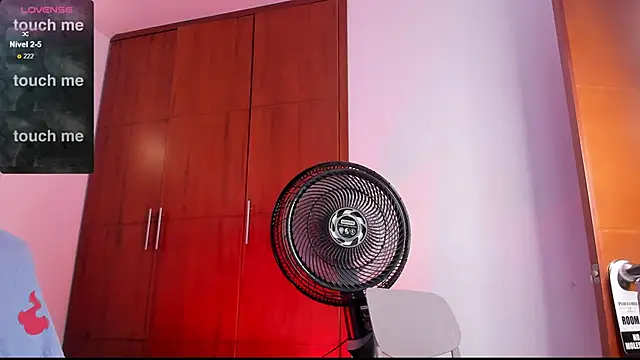 vaalentiino: вебкам-шоу