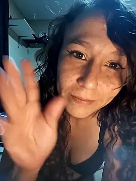 riquimona: онлайн-секс-чат