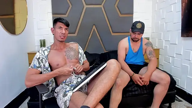 JustinAndTiago25: вебкам-шоу