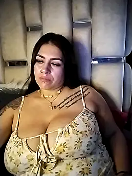 chelaqueen_'s Live XXX Chat