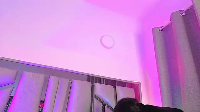 _Ambar-devon_'s Live XXX Chat