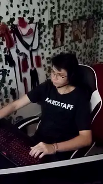 Andy_gray: онлайн-секс-чат