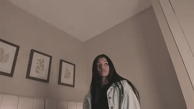 _dakota_a লাইভ XXX চ্যাট