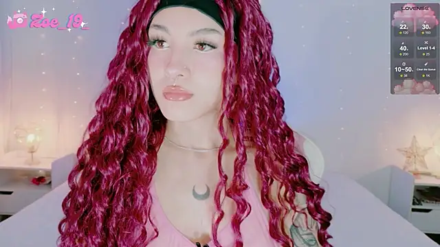 cuteezoe: онлайн-секс-чат