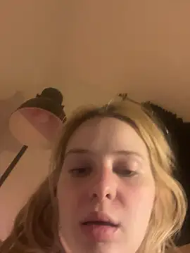 Crazycrazycrazy6 élő XXX-chatje