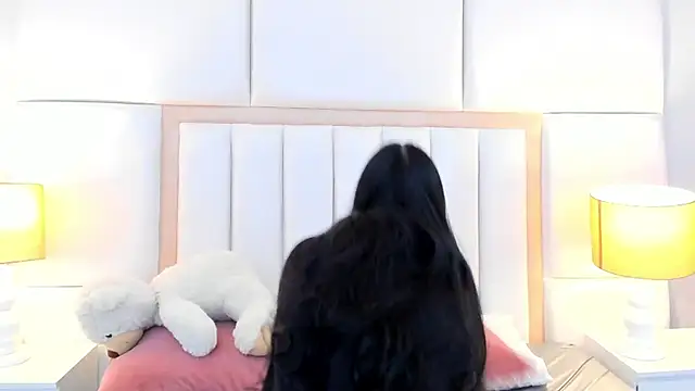 LaylaaDoll's Live XXX Chat