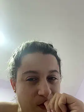 katiaa_lovv's Live XXX Chat