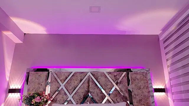 MeganR_: онлайн-секс-чат