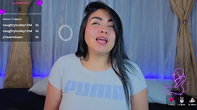 Victoria_Jonhss: онлайн-секс-чат