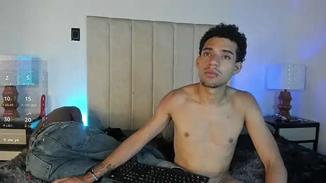 Suckdream1's Live XXX Chat