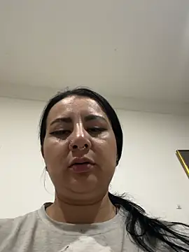 Abril_Luv Chat XXX in diretta