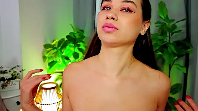 divetagrace's Live XXX Chat