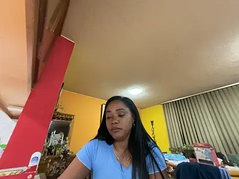 Pertunjukan Kamera Web Beybuuu