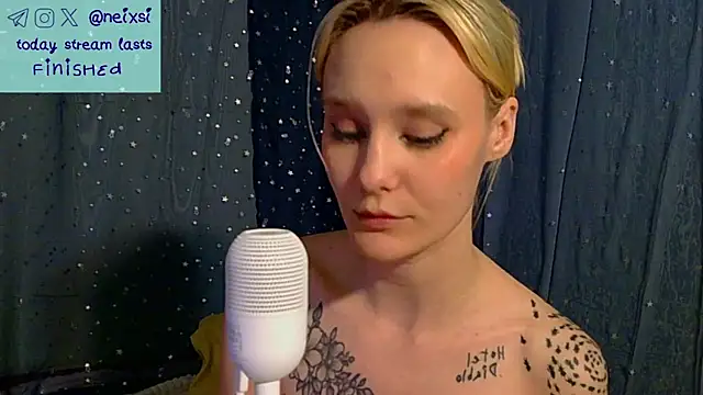 ixsi's Live XXX Chat