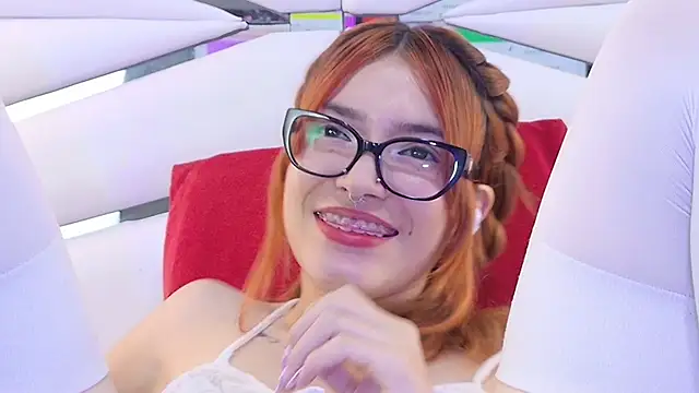 AlliciaKim's Live XXX Chat