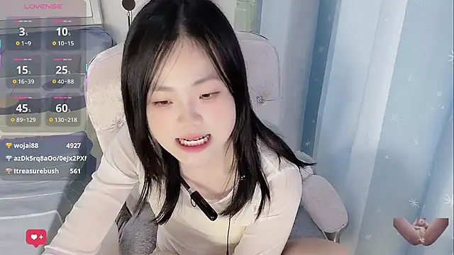 Lena-yyds' Live XXX Chat