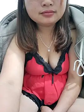 mai-mai-97's Live XXX Chat