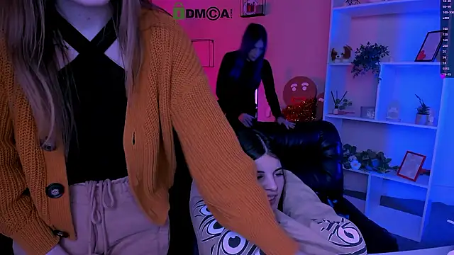 lizzie_boom_'s Live XXX Chat