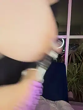 alesziarose_'s Live XXX Chat