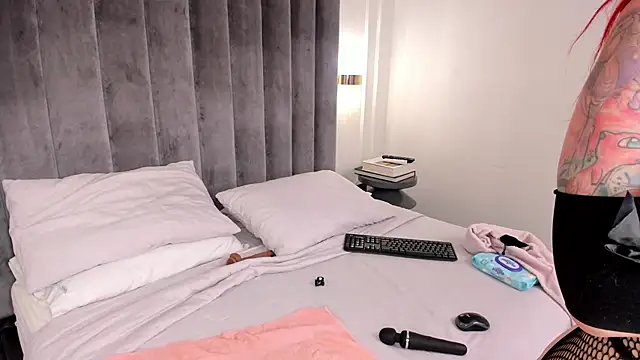 SaraLexxx's Live XXX Chat