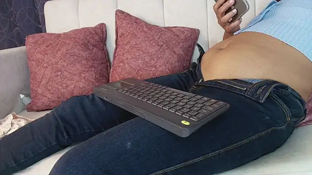 Nina_Messyy's Live XXX Chat