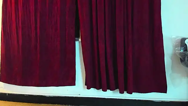 ESTEBAN_2102's Webcam Show