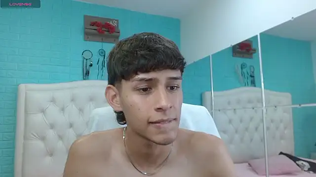 DraxBlade09のライブXXXチャット