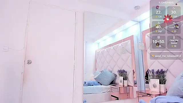 liarosee11's Live XXX Chat