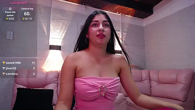 XXX chat uživo modela Alaya_cute