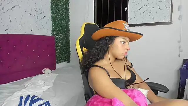 Show Webcam de emily_stars1