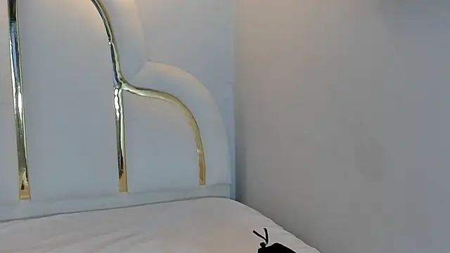 naughtyrose_vc – Live XXX-chat