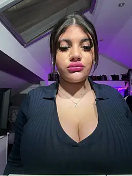 MinaKhalina live XXX chat