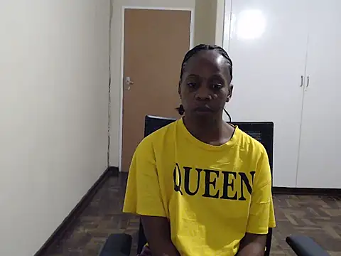 QUEENMANDYY 现场XXX聊天