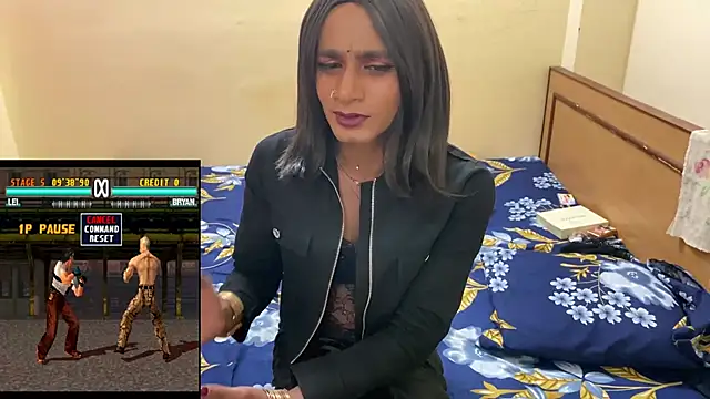 Pokazy przed kamerką – LuvLayla