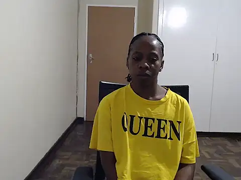 QUEENMANDYY 现场XXX聊天