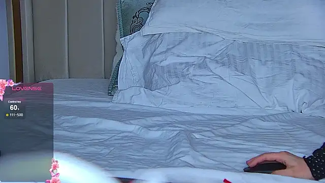 Chatroom XXX en direct de EmilyNovaa