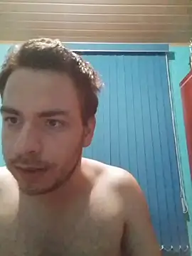 Vinicius_Ribas42 Adlı Modelin Canlı XXX Sohbeti