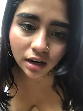 Nara_Bloom's Live XXX Chat