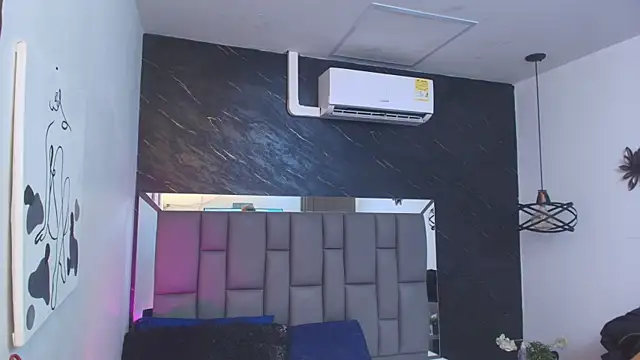 kissme_luna's Live XXX Chat