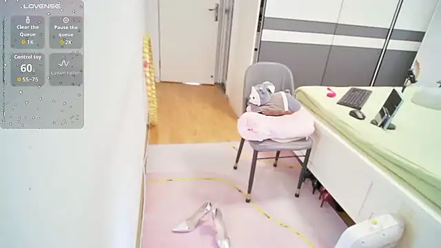 Yuzuki-sweet's Webcam Show