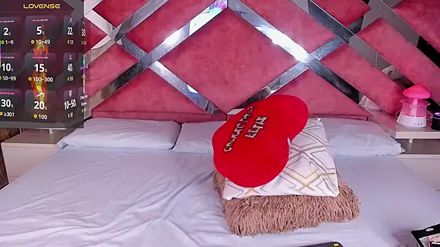 Lily_Queen30's Live XXX Chat