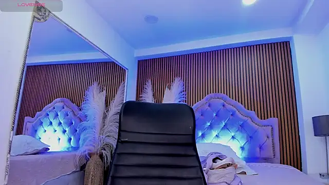 SelenaStonne 라이브 XXX 채팅