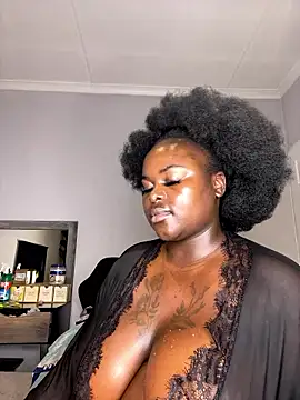 Honeycoco0211 Chat XXX in diretta