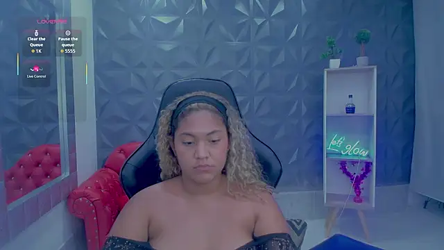 Chat +18 de Cristal_War ao vivo