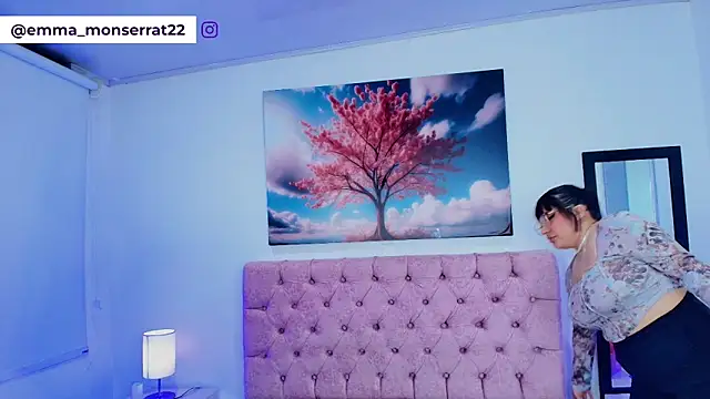 Chat +18 de Emma_monserrat ao vivo