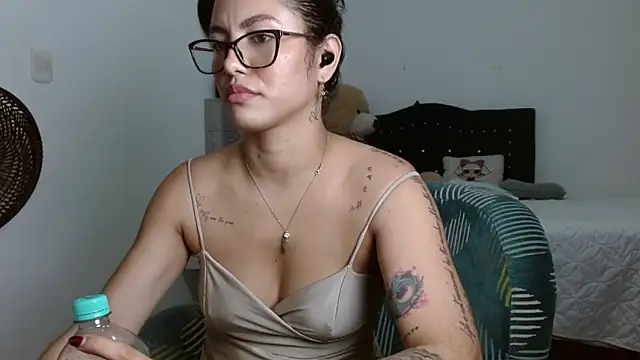 Sexy_Lia_'s Live XXX Chat