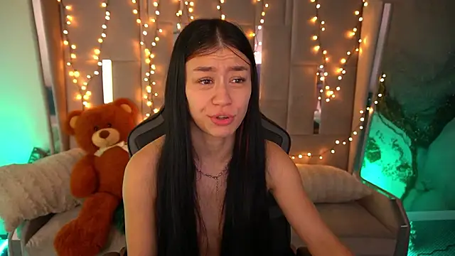 Chat +18 de FataleNellie ao vivo