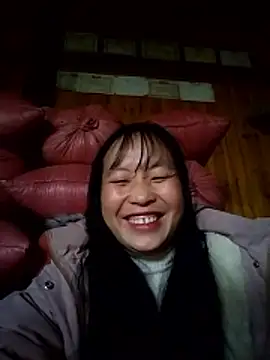 Chat +18 de miss-su ao vivo