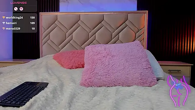 MiaaFarrel 라이브 XXX 채팅