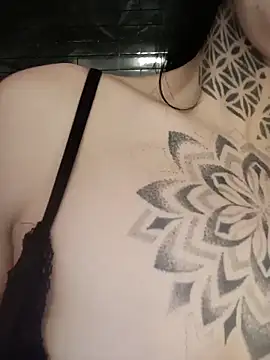 Czat XXX na żywo – Porcellina181